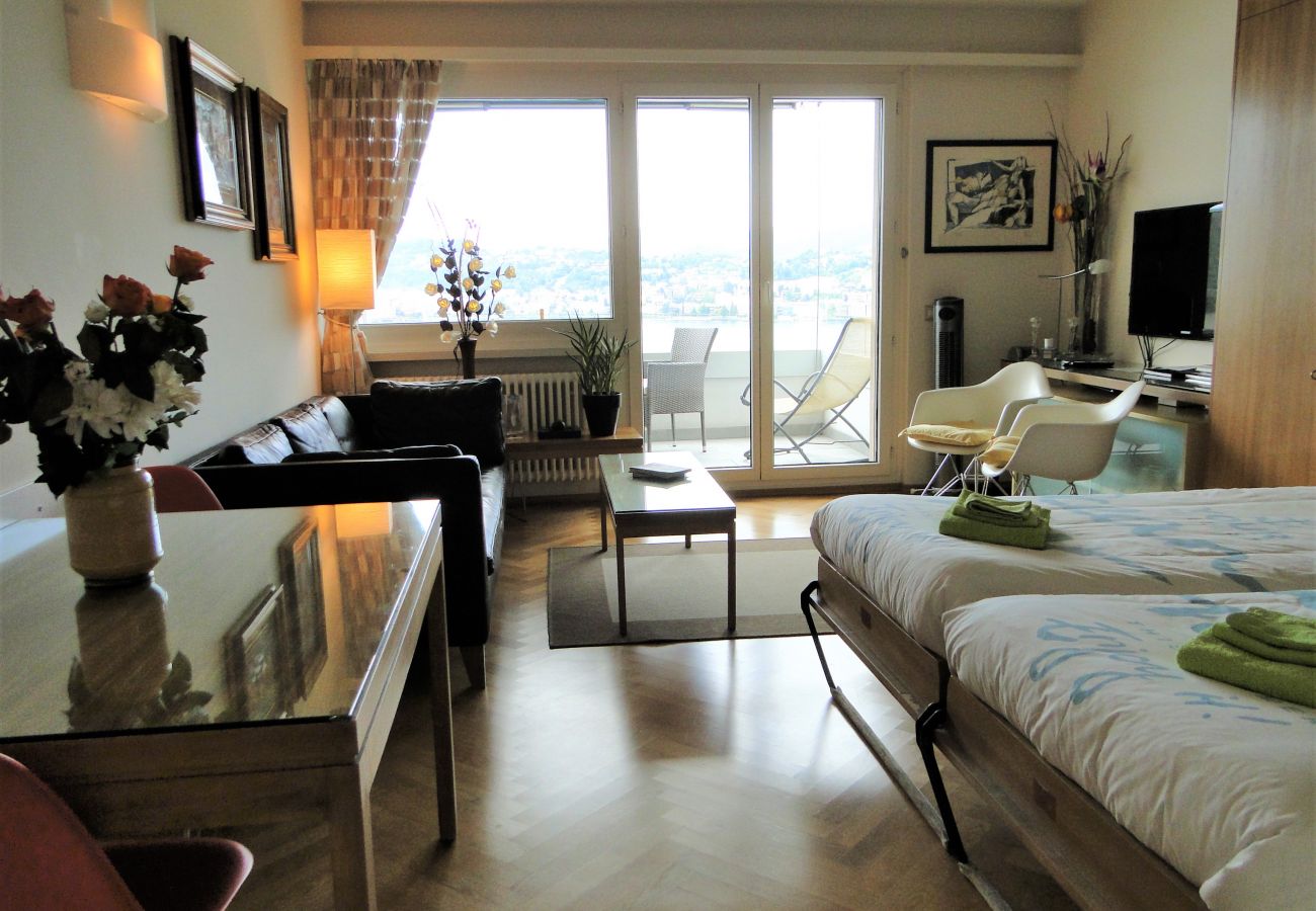 Ferienwohnung in Lugano - Breathtaking View for a Romantic Stay