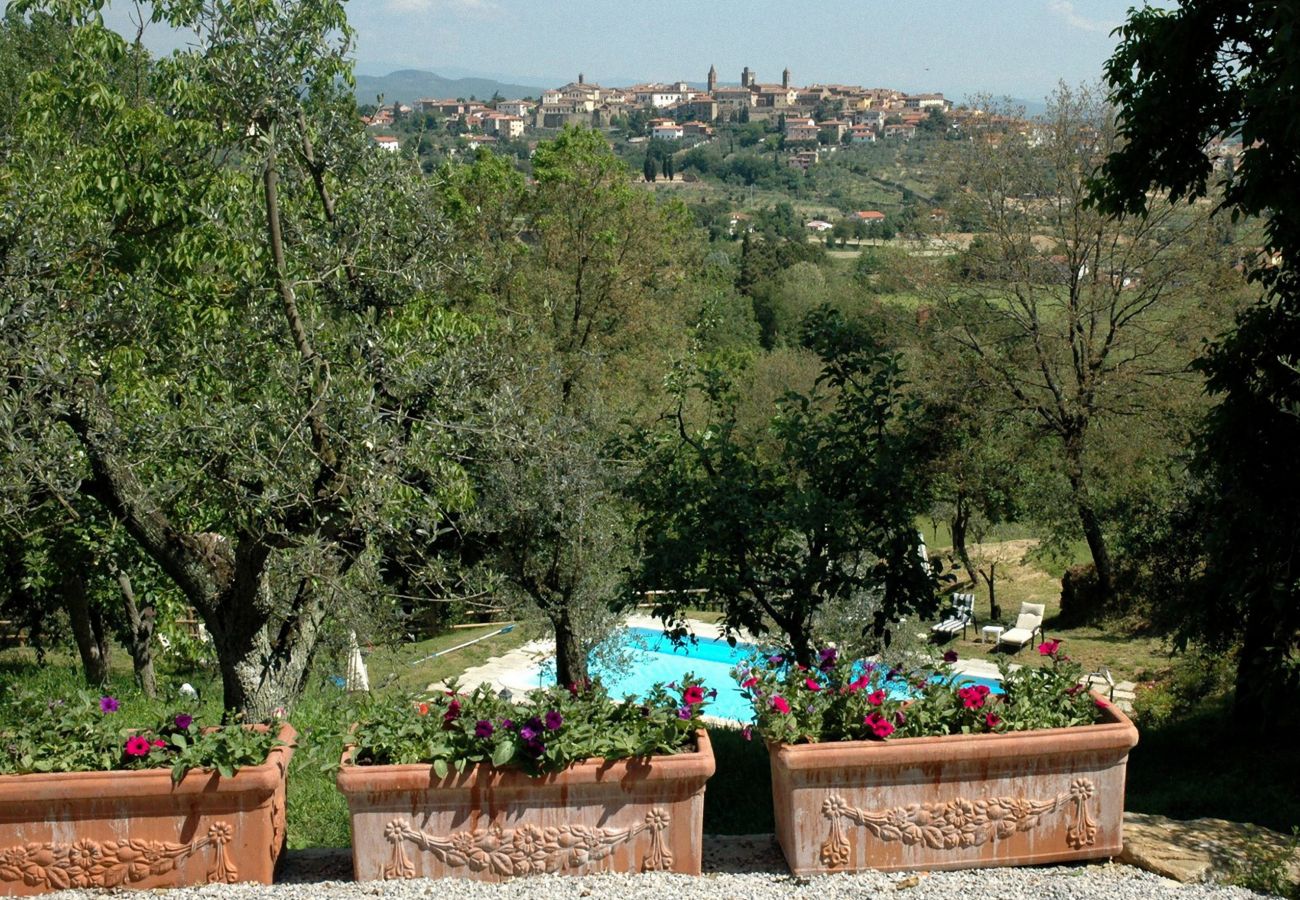 Ferienwohnung in Monte San Savino - Villa Ceppeto, Best Of Tuscany for Your Family