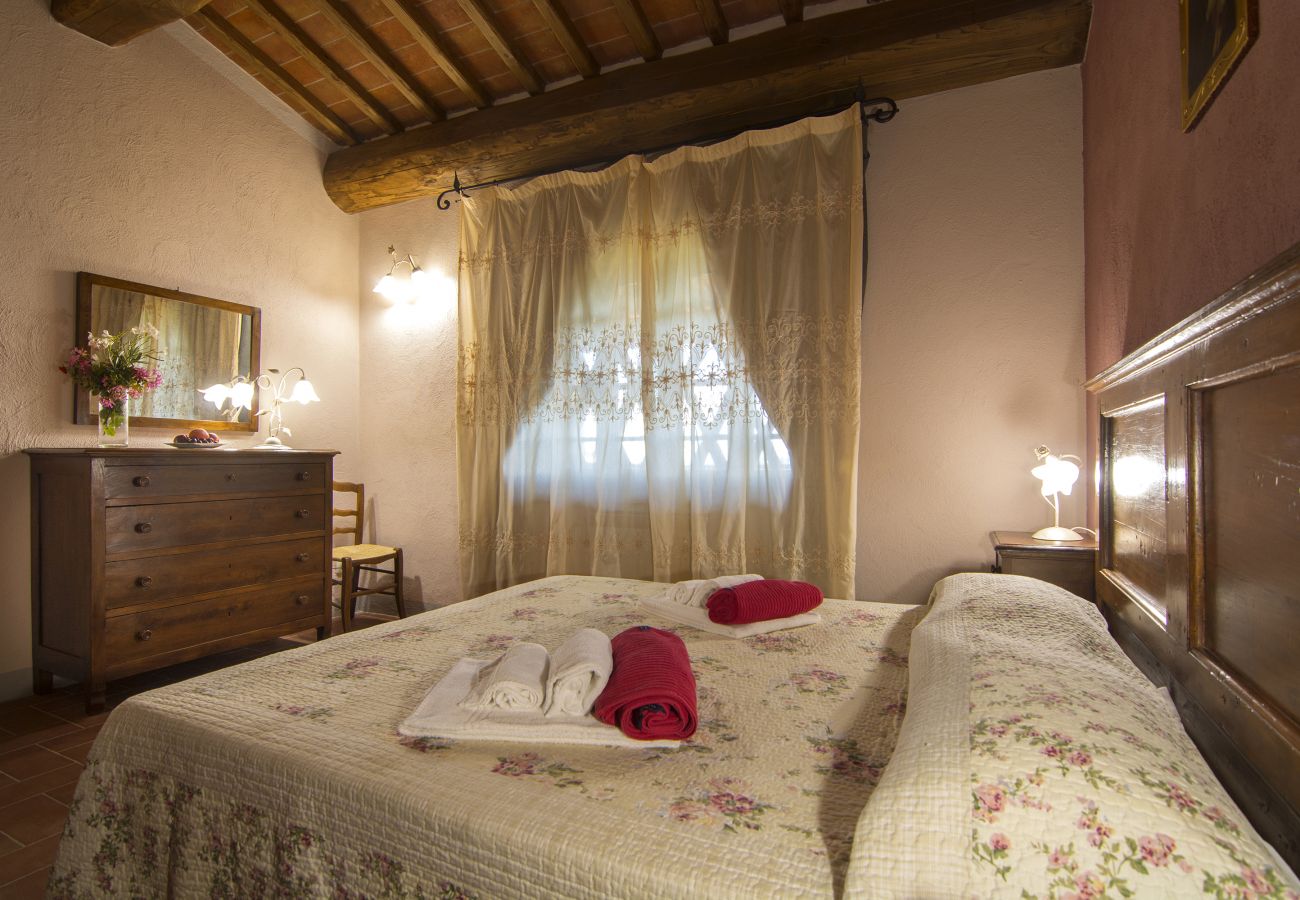 Ferienwohnung in Bucine - Typical, Charming with Chianti View at Marioli