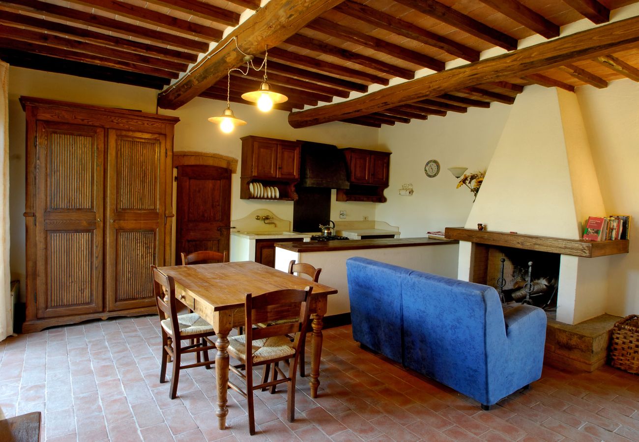 Ferienwohnung in Bucine - Romantic with Chianti Panorama at Marioli