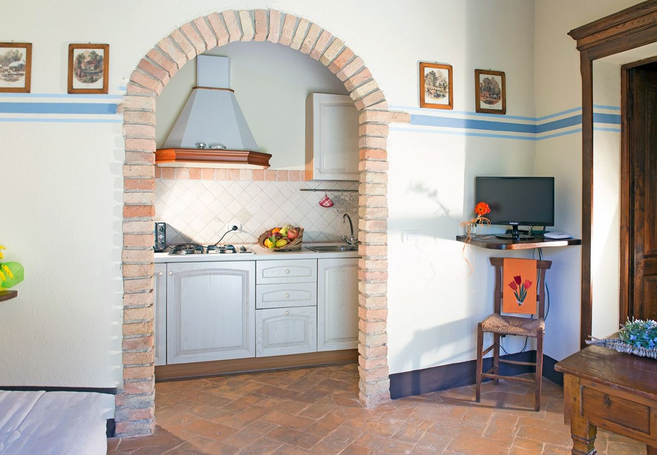 Ferienwohnung in Cinigiano - Romantic Stone Apartment Antico