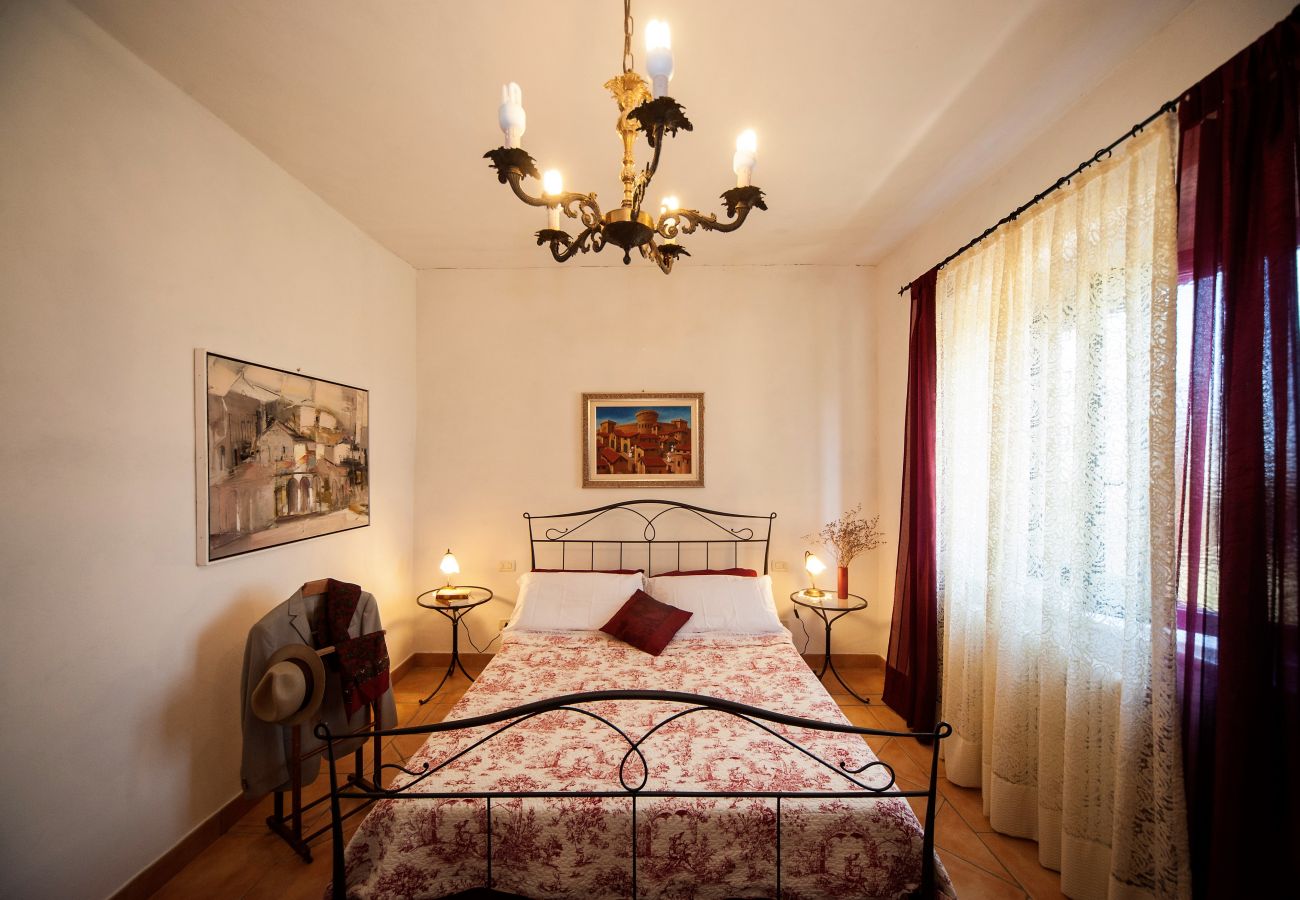 Ferienwohnung in Asciano - Your Agritourism with Pool at Lillanovo