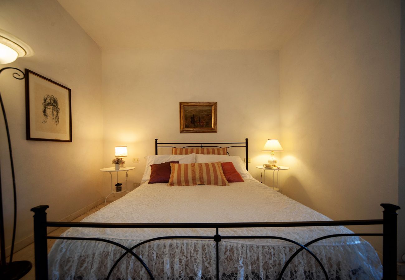 Ferienwohnung in Asciano - Lillarosa is Your Agritourism close to Siena