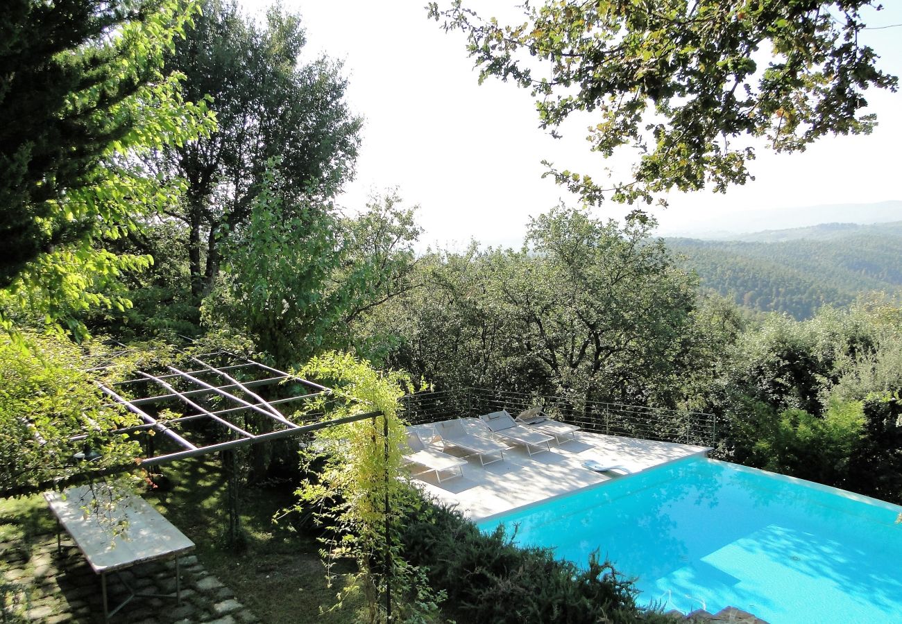 Villa in Civitella in Val di Chiana - Villa Tuscany with Flair, Luxury & Panorama