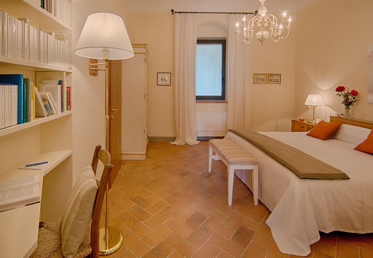 Ferienwohnung in Panzano - Luxury Chianti between Grapes in Panzano Chianti