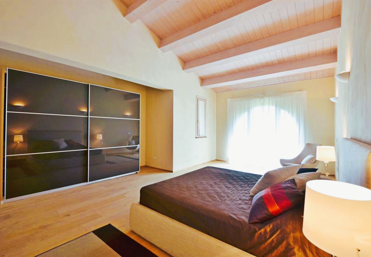 Ferienwohnung in Trequanda - Luxury & Large Apt. in Siena Resort at Eagle