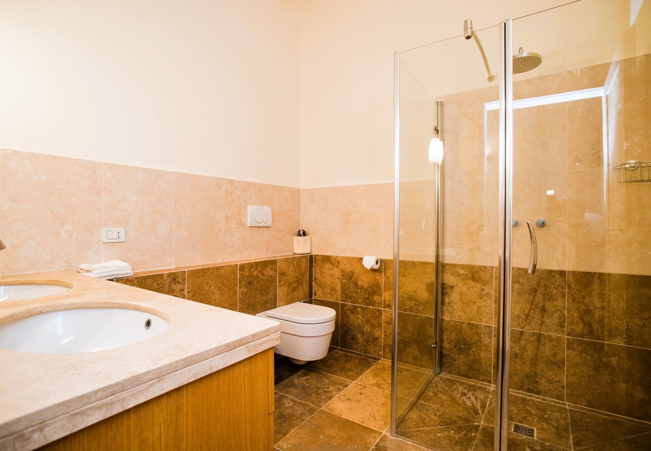 Ferienwohnung in Trequanda - Luxury & Large Apt. in Siena Resort at Eagle