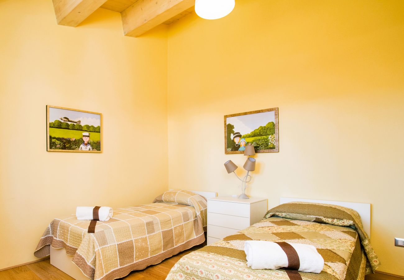 Ferienwohnung in Trequanda - Two-story Luxury in Siena Resort at Lemon