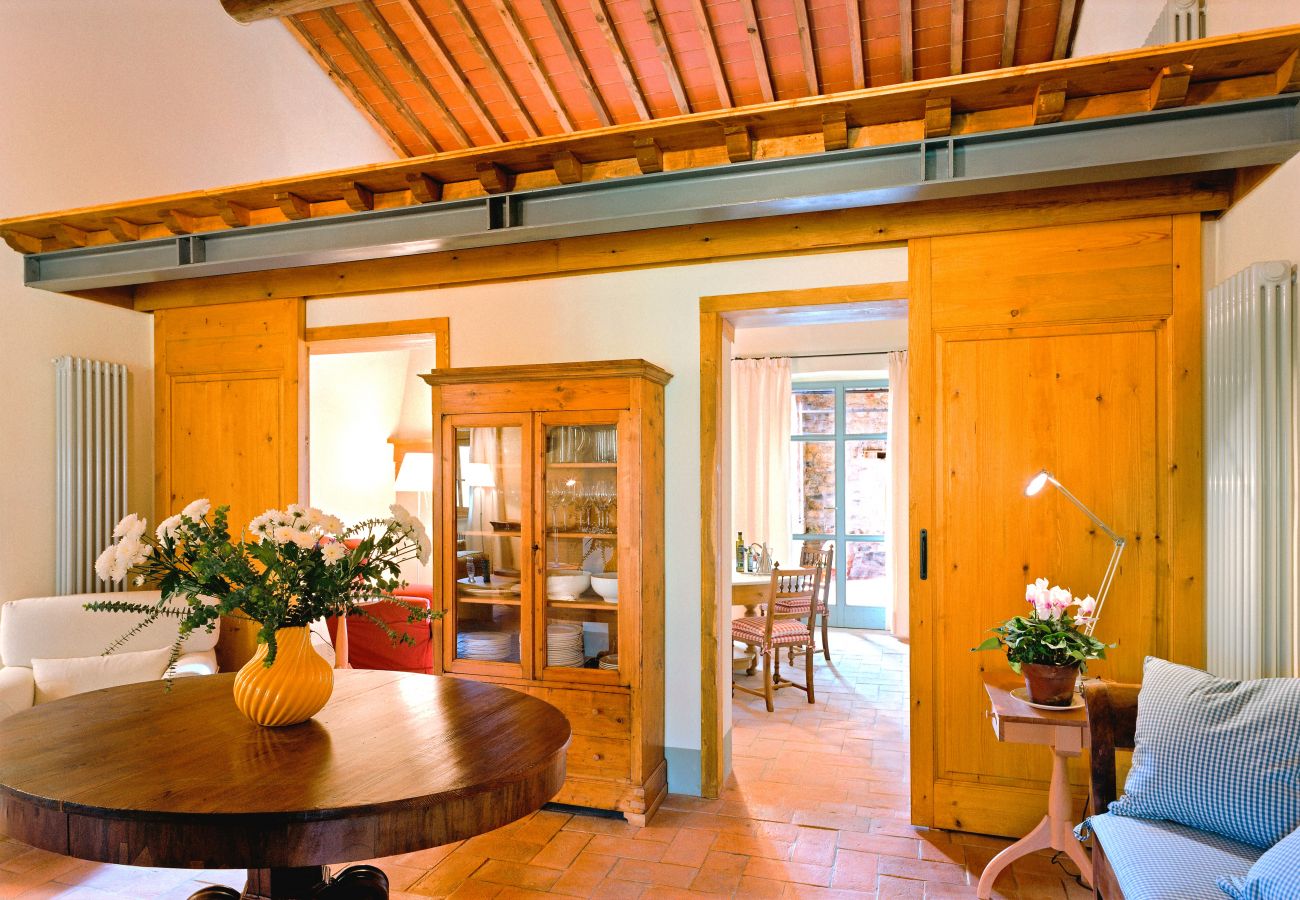 Villa in Pian di Sco - Villa Meli in most Exclusive Borgo in Tuscany