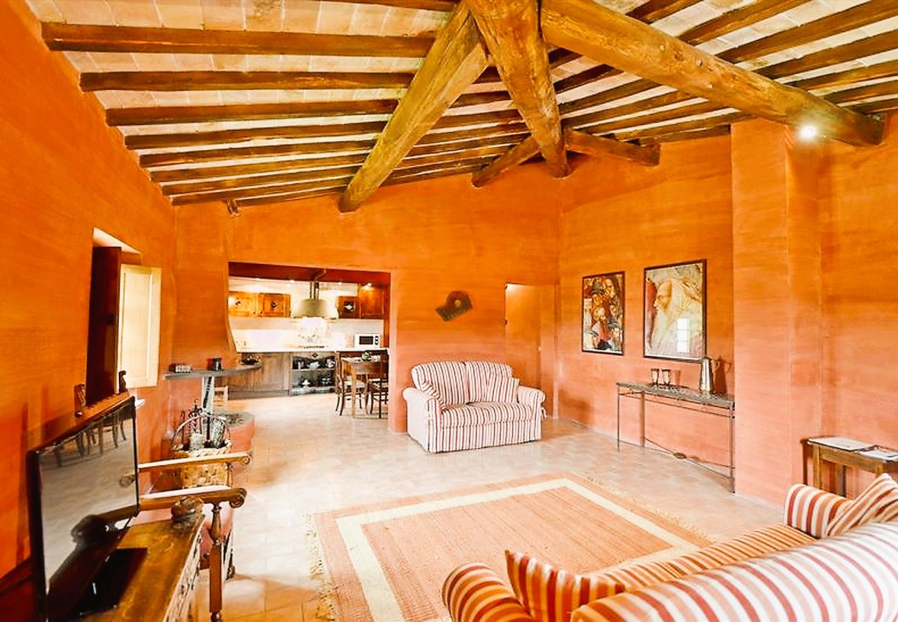 Landhaus in Volterra - Private Villa with Pool close to Seaside