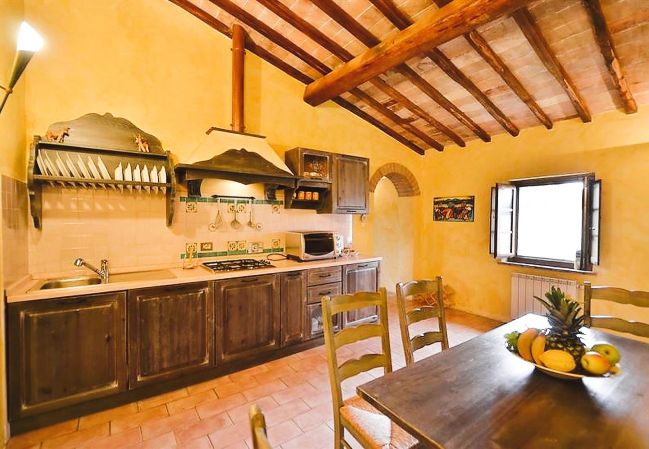 Landhaus in Volterra - Private Villa with Pool close to Seaside