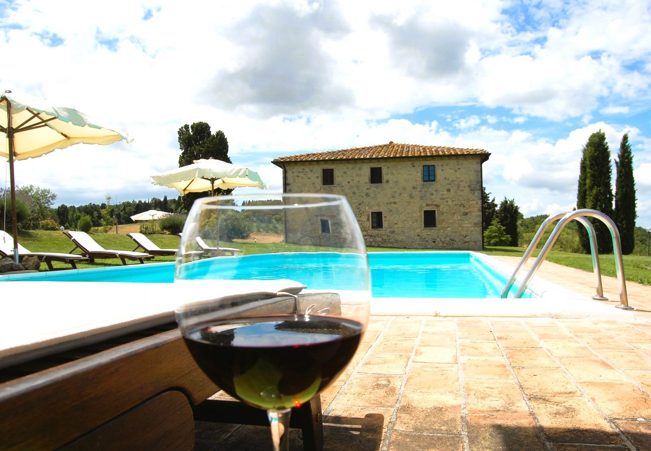 Landhaus in Volterra - Private Villa with Pool close to Seaside