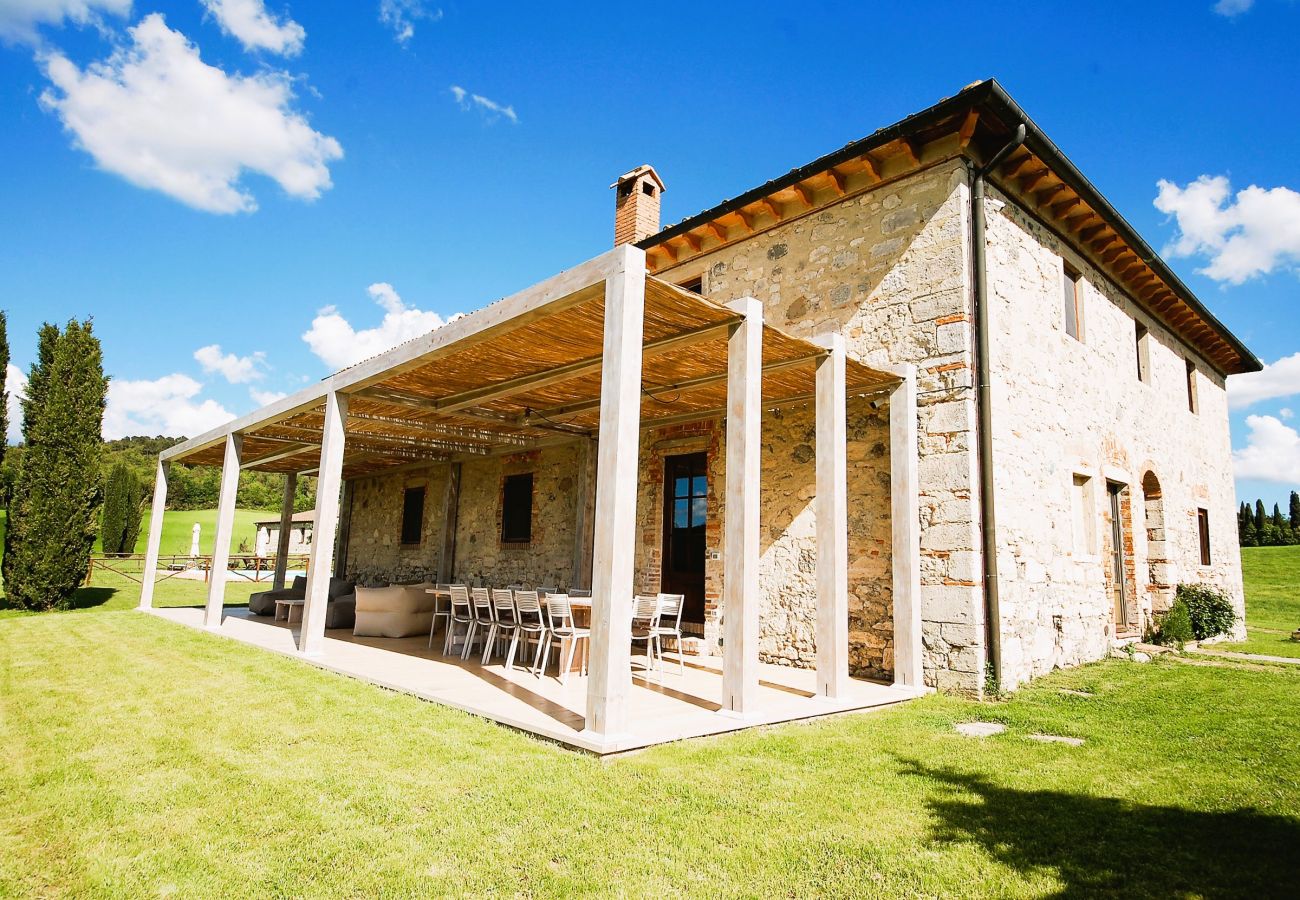 Landhaus in Volterra - Private Villa with Pool close to Seaside