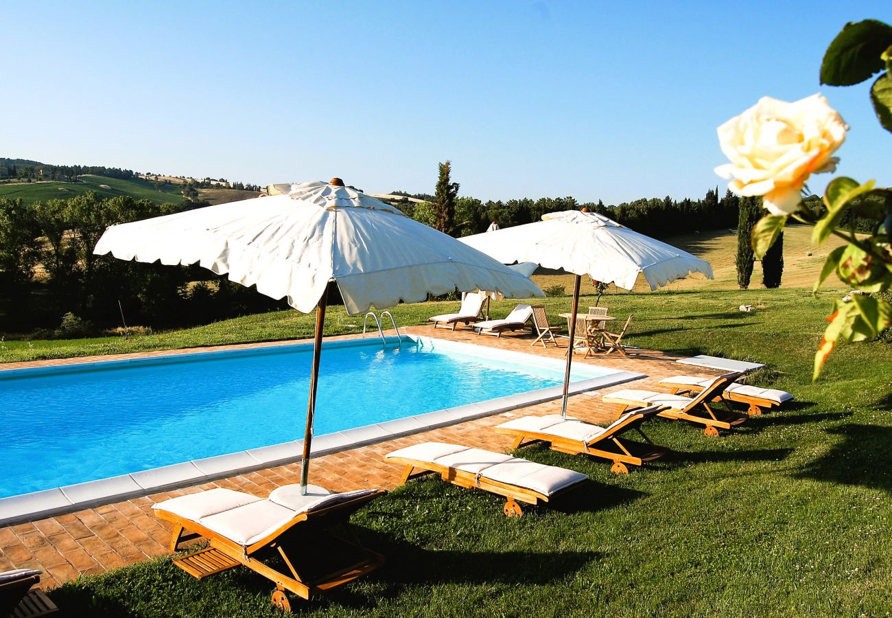 Landhaus in Volterra - Private Villa with Pool close to Seaside