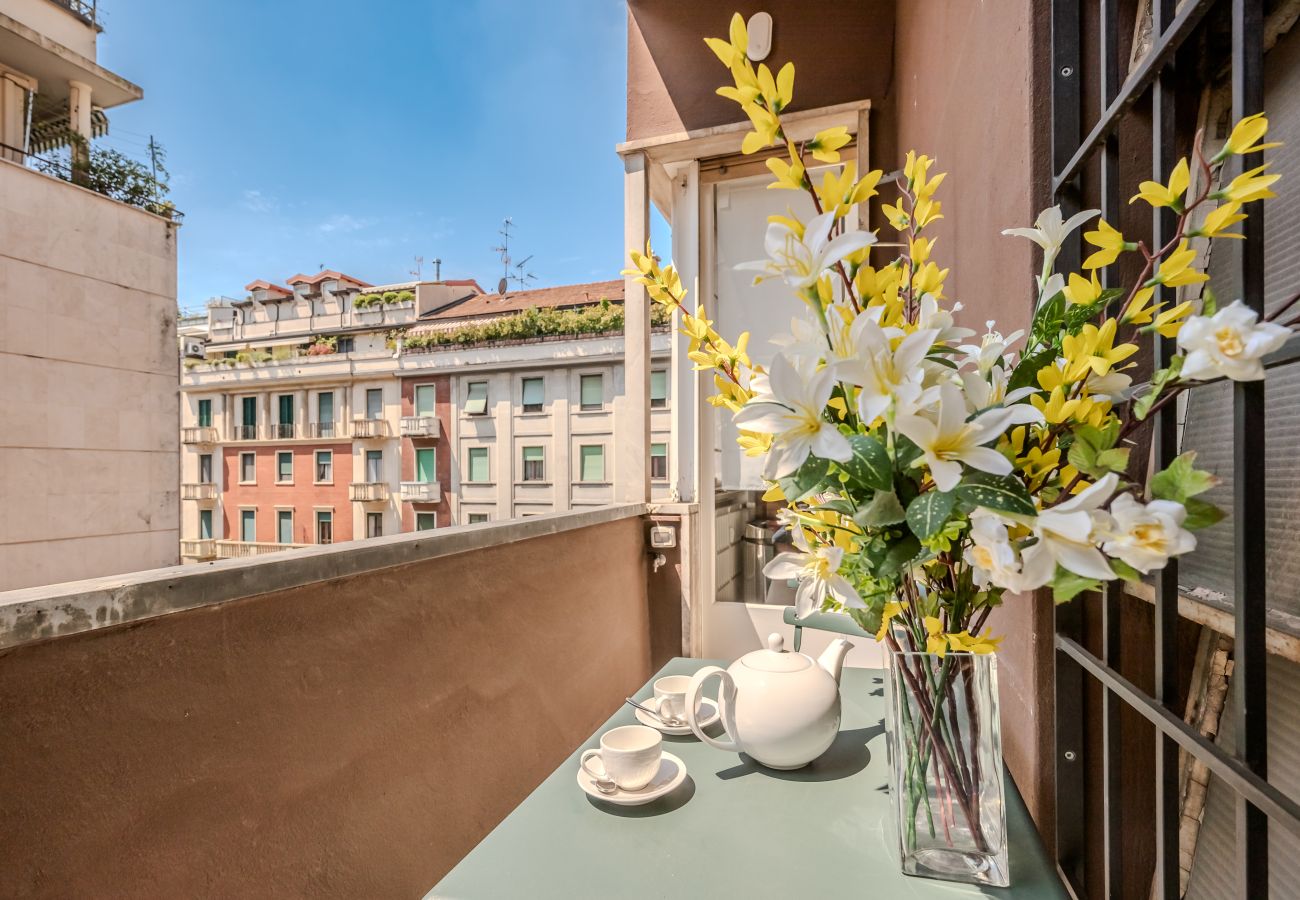 Ferienwohnung in Milano - Ceradini Apartment with Balcony R&R