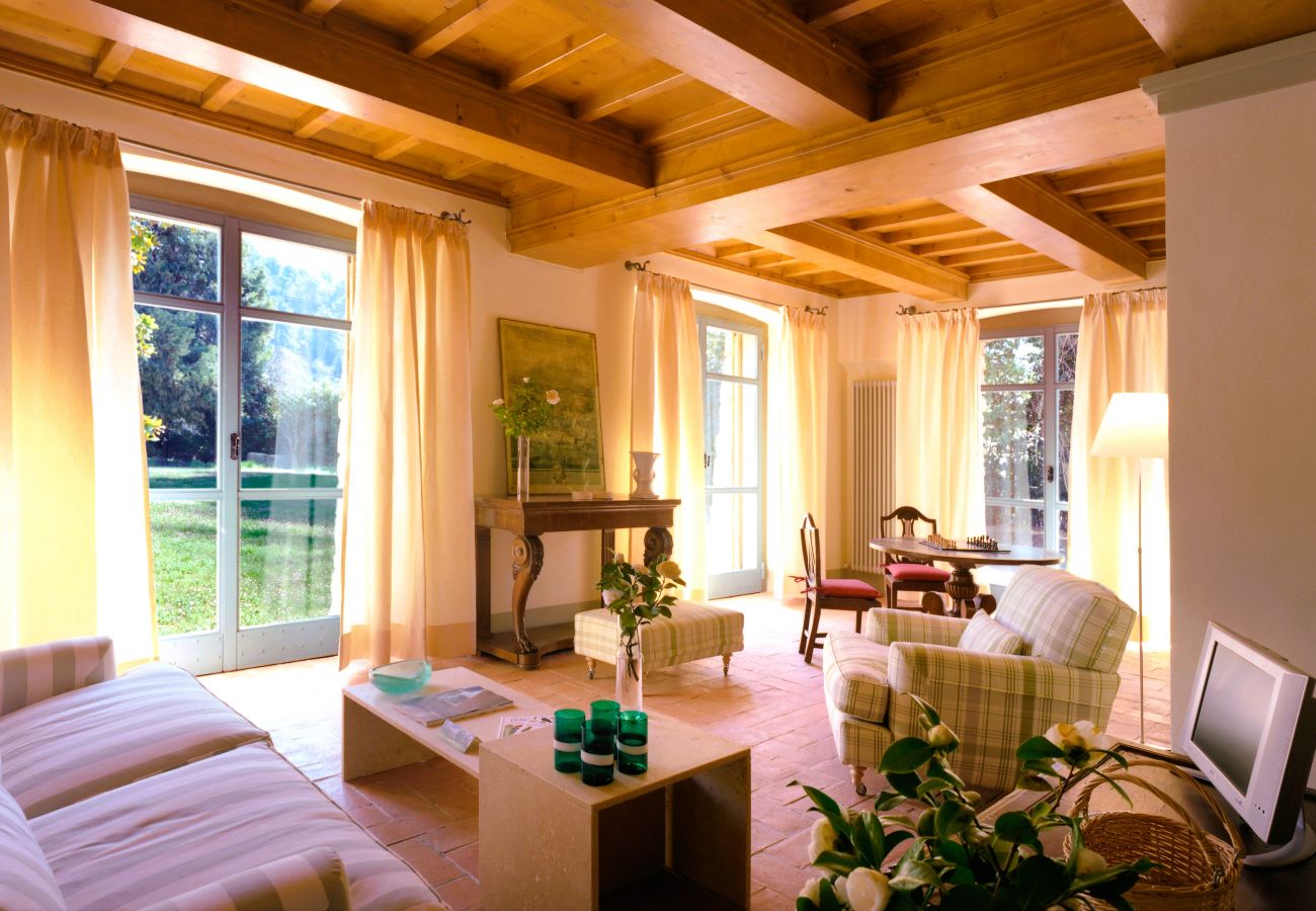 Villa à Pian di Sco - Villa Magnolia in most Exclusive Borgo in Tuscany