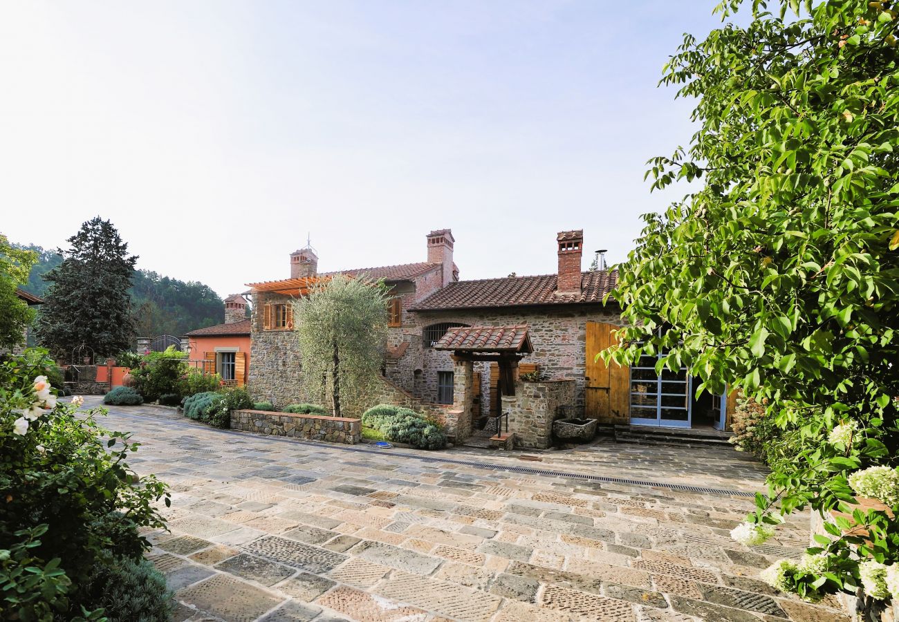 Villa à Pian di Sco - Villa Olivo in most Exclusive Borgo in Tuscany