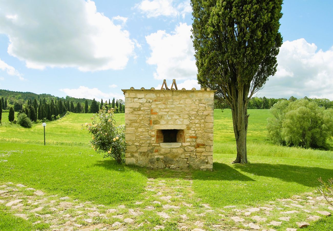 Gîte Rural à Volterra - Private Villa with Pool close to Seaside