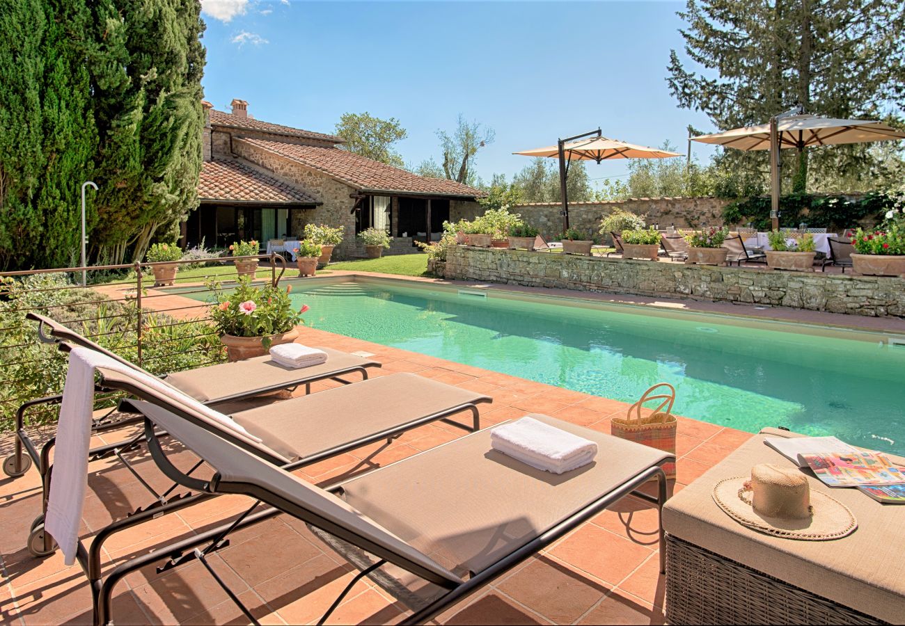 Villa a Castellina in Chianti - Villa in Castellina w. Pool, Garden & Winery