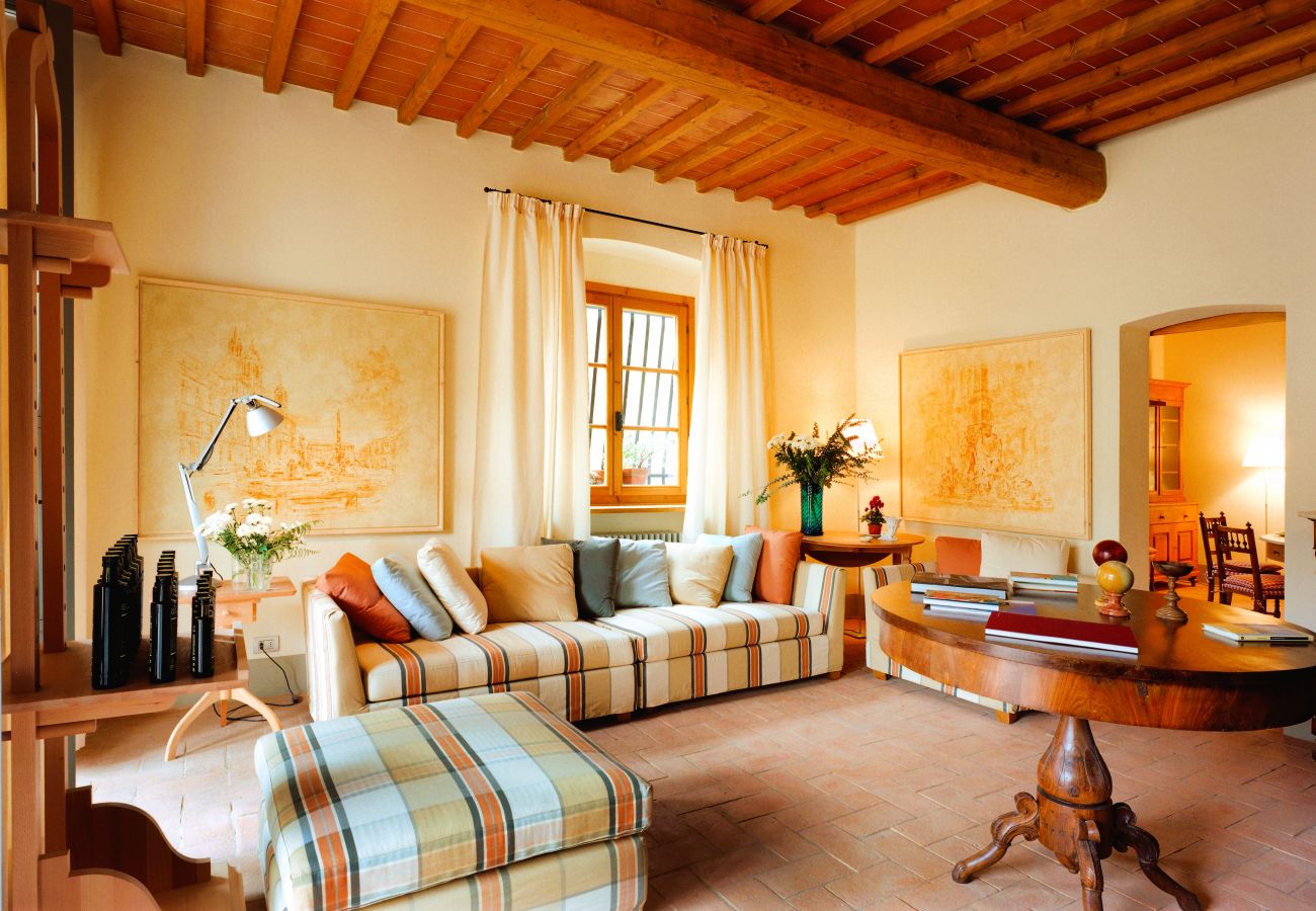 Villa a Pian di Sco - Villa Noce in most Exclusive Borgo in Tuscany