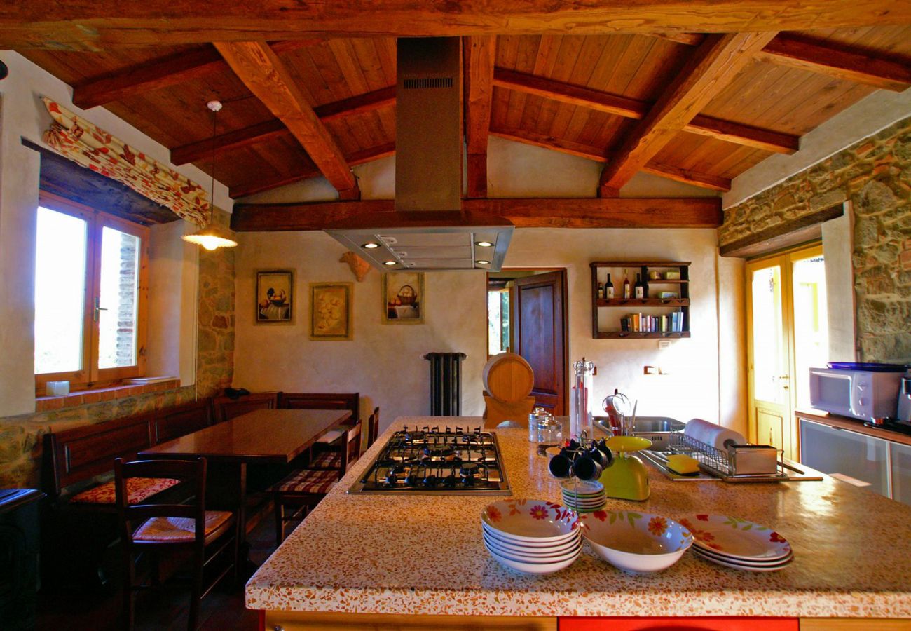 Apartment in Monte San Savino - Villa Ceppeto, Best Of Tuscany for Your Family