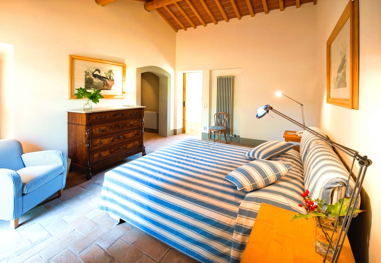 Villa in Pian di Sco - Villa Leccino in most Exclusive Borgo in Tuscany